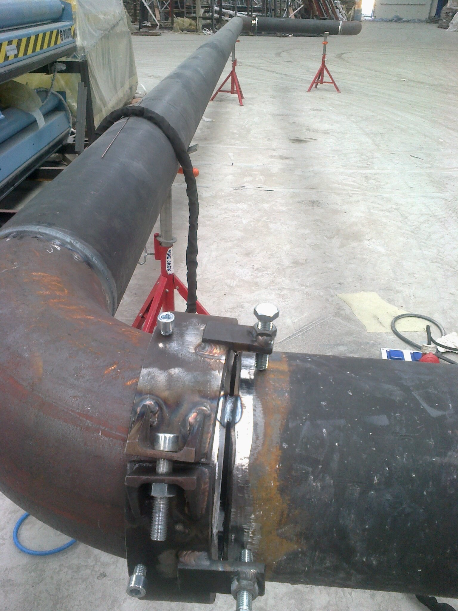 centrowanie rurociągu