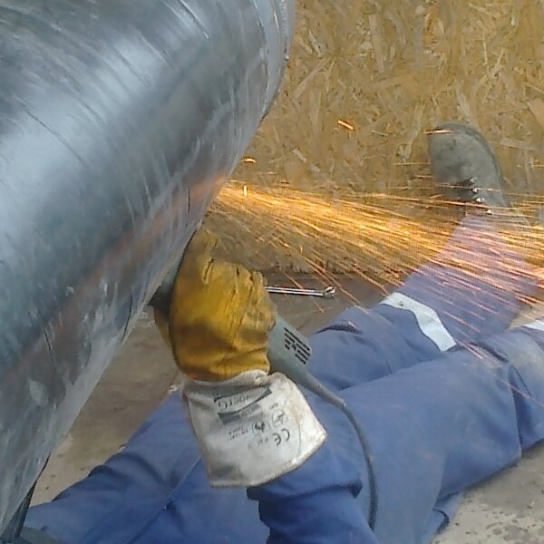 element rurociągu paliwowego