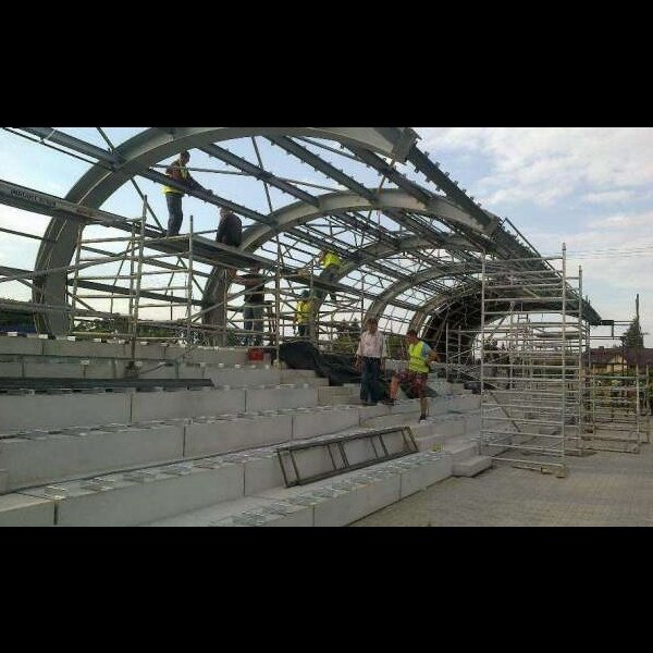 konstrukcja zadaszenia trybun